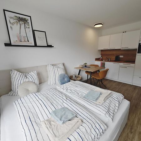 Ticasa Wave-Zentral-Outlet-Aufzug-Stylisch-Unique Metzingen  Luaran gambar