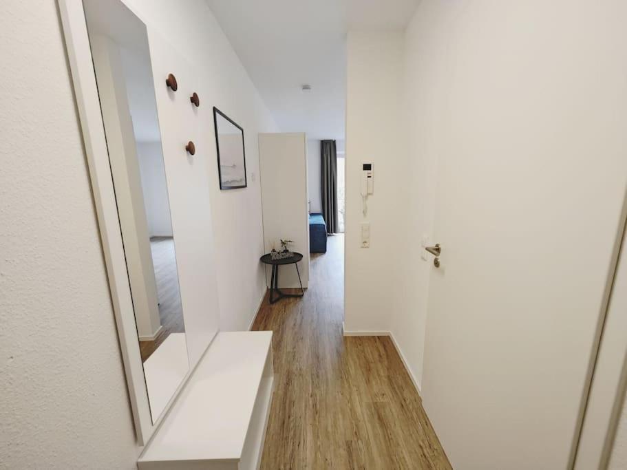 Ticasa Wave-Zentral-Outlet-Aufzug-Stylisch-Unique Metzingen  Luaran gambar