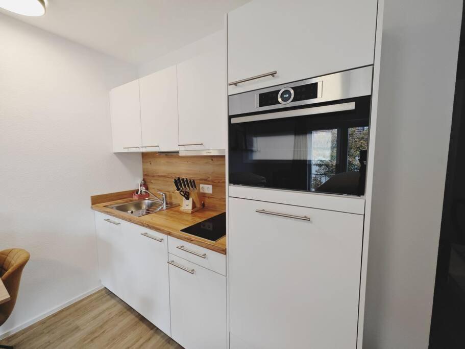 Ticasa Wave-Zentral-Outlet-Aufzug-Stylisch-Unique Metzingen  Luaran gambar