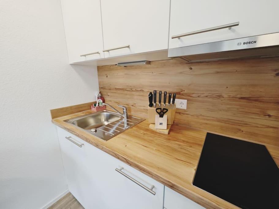 Ticasa Wave-Zentral-Outlet-Aufzug-Stylisch-Unique Metzingen  Luaran gambar