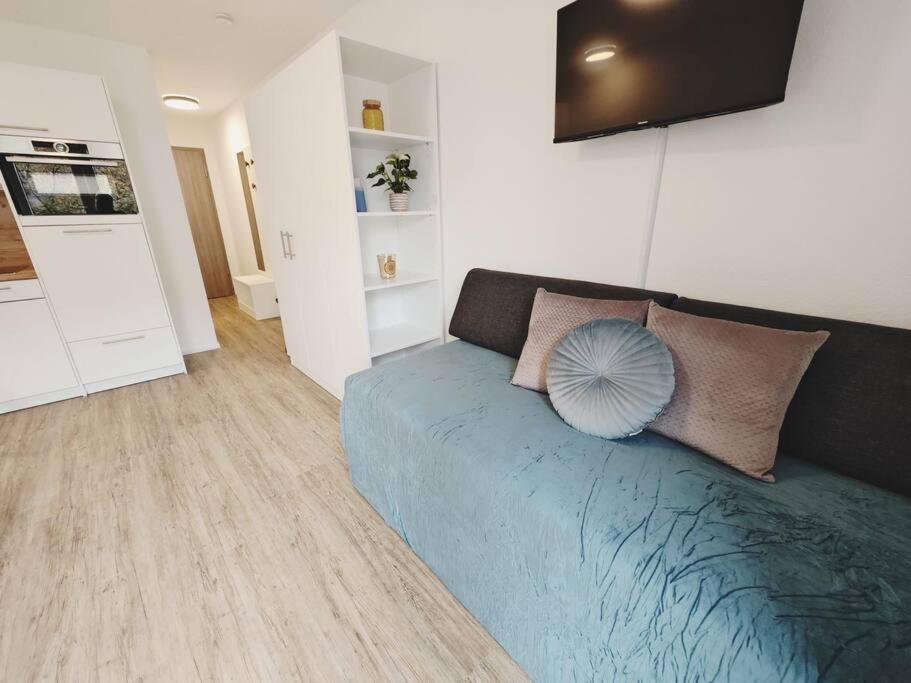 Ticasa Wave-Zentral-Outlet-Aufzug-Stylisch-Unique Metzingen  Luaran gambar